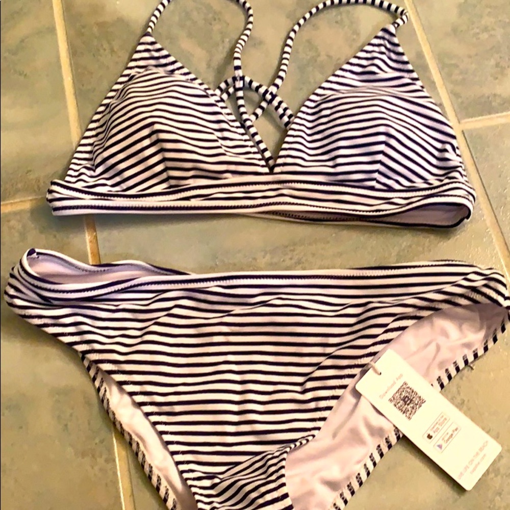 NWT bikini set
